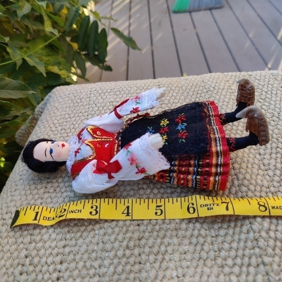VTG 70's Italian German Handmade Embroidered 8" Souvenir Folk Doll Black Hair - Picture 7 of 7